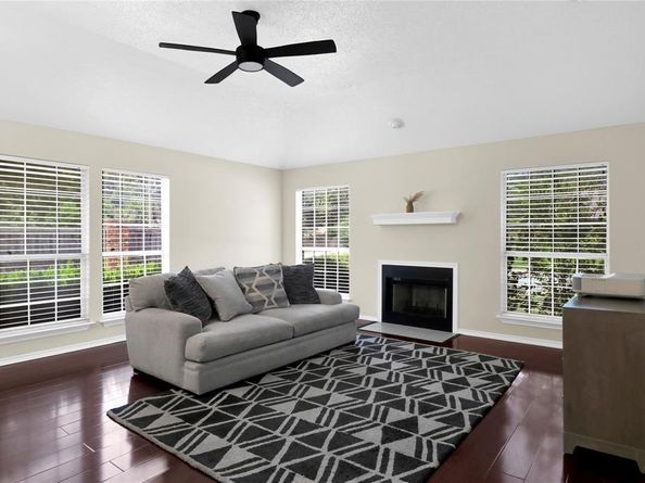 2416  Garden Park Court , Arlington Texas 76013
