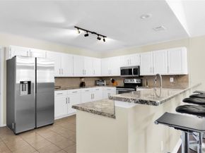 2416  Garden Park Court , Arlington Texas 76013