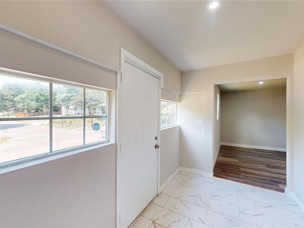 4026  Myrtle Street , Dallas Texas 75215