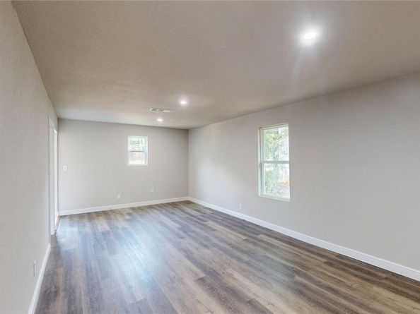4026  Myrtle Street , Dallas Texas 75215