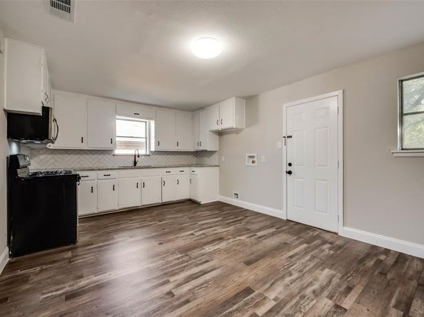 513  Grant Circle , White Settlement Texas 76108
