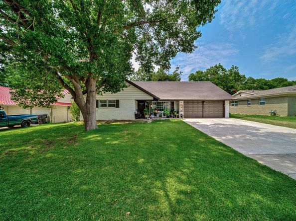 5512  Odessa Avenue , Fort Worth Texas 76133