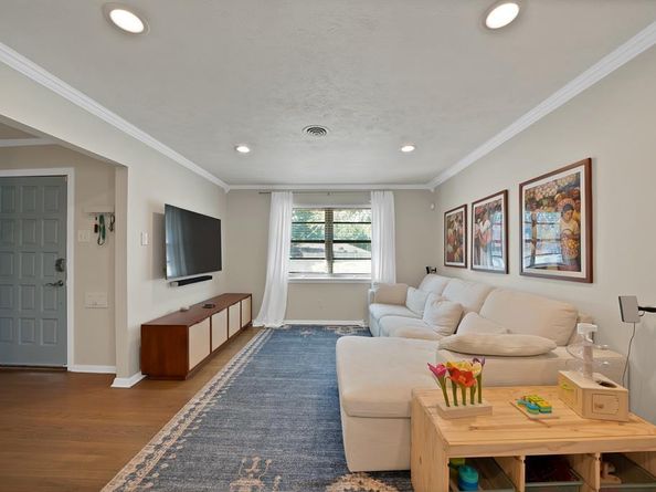 2507  Lazydale Drive , Dallas Texas 75228