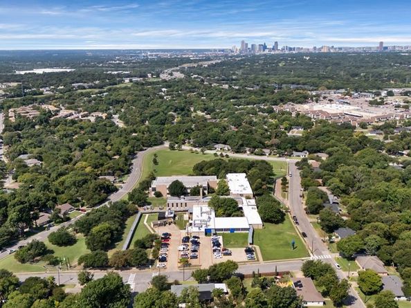 2507  Lazydale Drive , Dallas Texas 75228