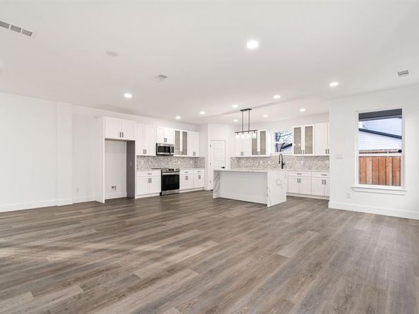 1931  Life Avenue , Dallas Texas 75212