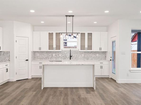 1931  Life Avenue , Dallas Texas 75212