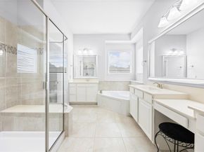 6844  Ensenada  , Grand Prairie Texas 75054