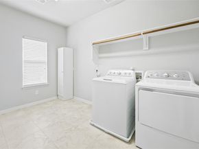 6844  Ensenada  , Grand Prairie Texas 75054