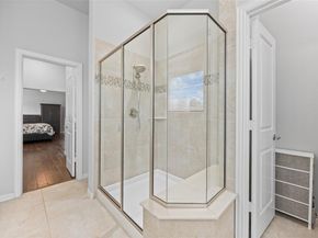 6844  Ensenada  , Grand Prairie Texas 75054