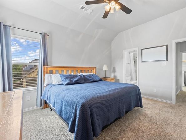 6844  Ensenada  , Grand Prairie Texas 75054