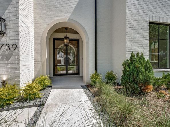 3739  Park Lane , Dallas Texas 75220