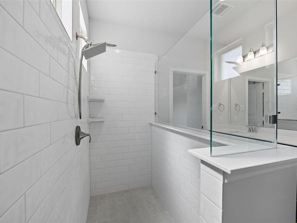 16900  Sophora Avenue , Justin Texas 76247