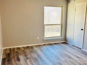 7107  Holly Hill Drive  12, Dallas Texas 75231