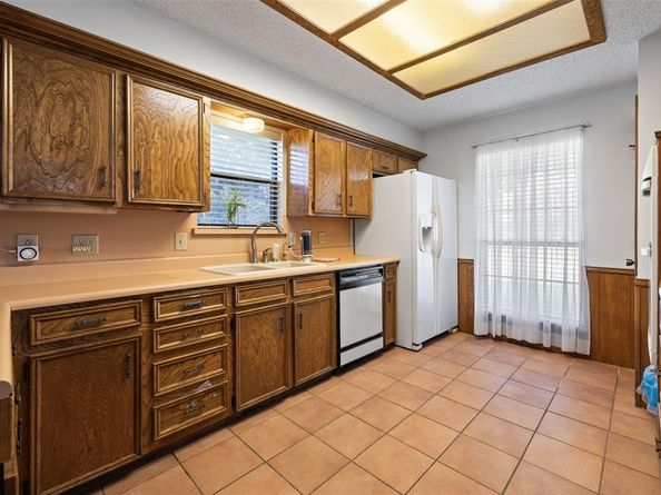 1604  Meadowgate Drive , Richardson Texas 75081