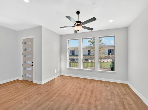 4843  Fuller Court  1202, Irving Texas 75038