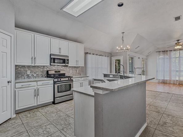 1261  Highland Drive , Rockwall Texas 75087