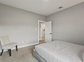 1900  Morris Street , Dallas Texas 75212