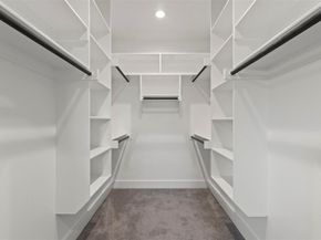 1900  Morris Street , Dallas Texas 75212
