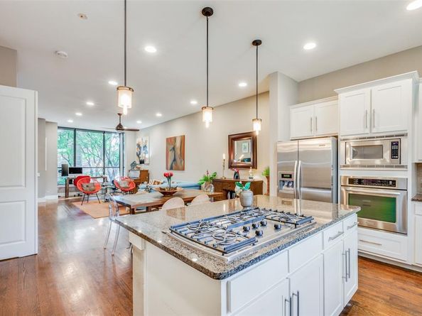 1140 S Adams Street , Fort Worth Texas 76104