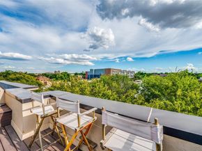 1140 S Adams Street , Fort Worth Texas 76104