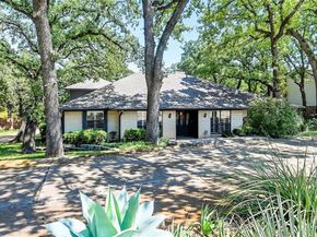 2201  Adams Drive , Arlington Texas 76011