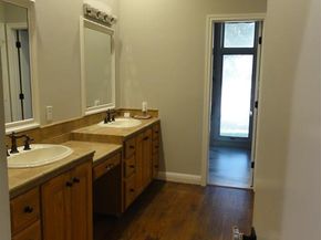 848 S Havenwood Lane S, Fort Worth Texas 76112