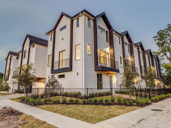 3308  Birmingham Avenue  A1, Dallas Texas 75210