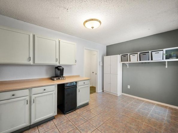 1113  Rusdell Drive , Irving Texas 75060