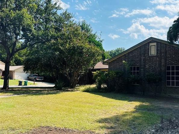 2538  Liberty Lane , Denton Texas 76209