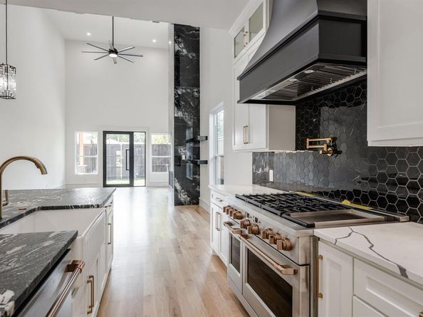 7503  Robin Road , Dallas Texas 75209