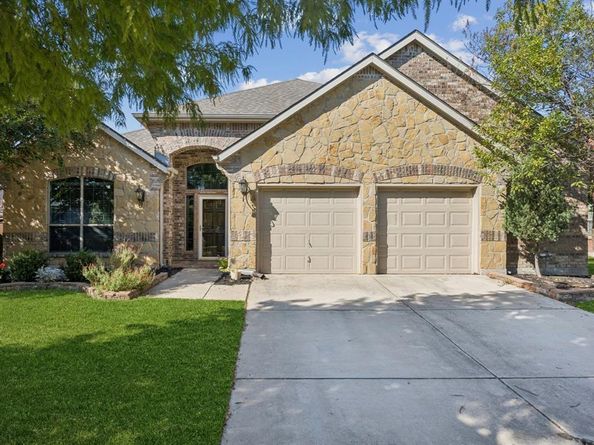 8109  Hickory Upland Drive , Fort Worth Texas 76131