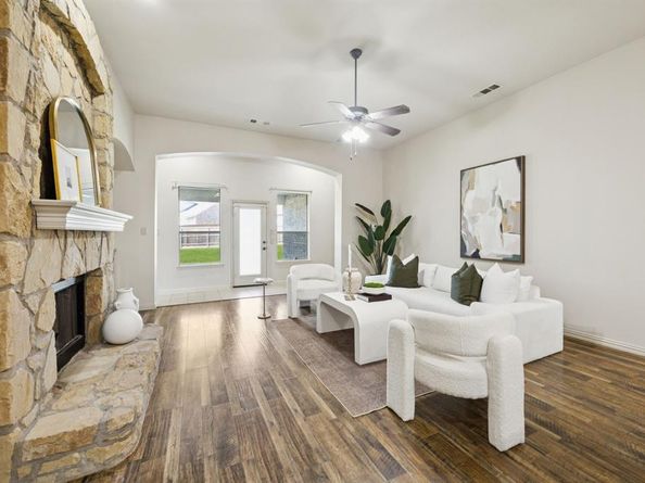 8109  Hickory Upland Drive , Fort Worth Texas 76131