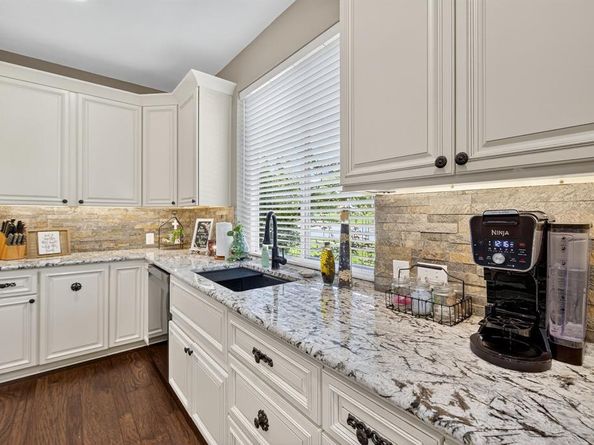 1804  Southwicke Drive , Flower Mound Texas 75022