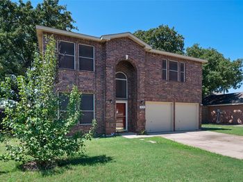 3235  Acropolis Drive 