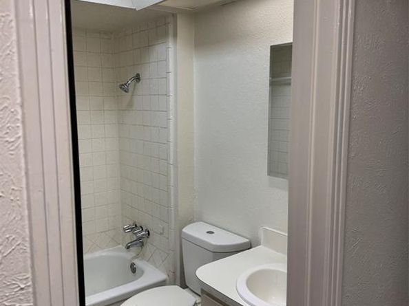 926  Malibu Drive , Garland Texas 75043