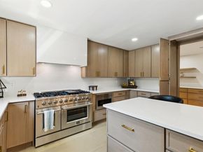 4216  Kelly Elliott Road , Arlington Texas 76016