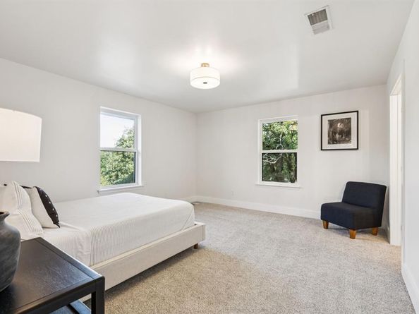 4216  Kelly Elliott Road , Arlington Texas 76016