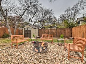 1460 W Allen Avenue , Fort Worth Texas 76110
