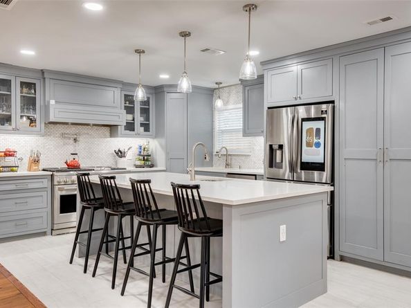 718  Owensons Drive , Dallas Texas 75224