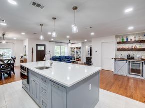 718  Owensons Drive , Dallas Texas 75224