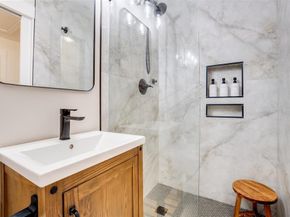 718  Owensons Drive , Dallas Texas 75224