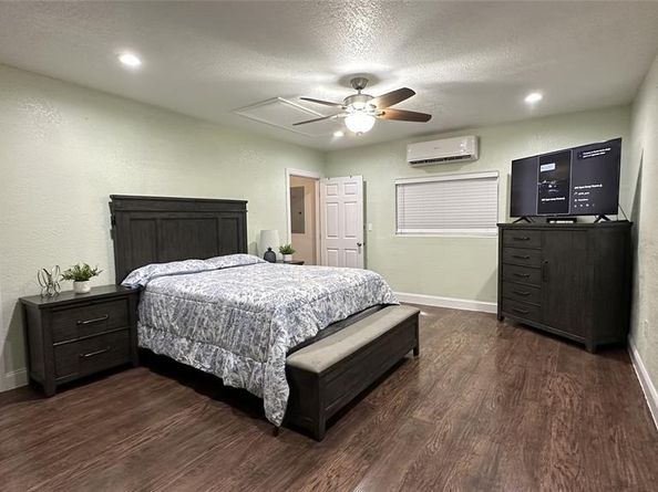 13731  Biggs Street , Dallas Texas 75253