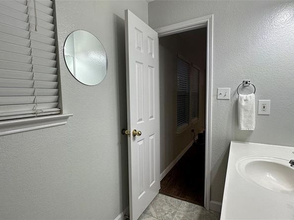 13731  Biggs Street , Dallas Texas 75253