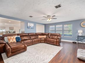 2324  Mainsail Lane , Arlington Texas 76002