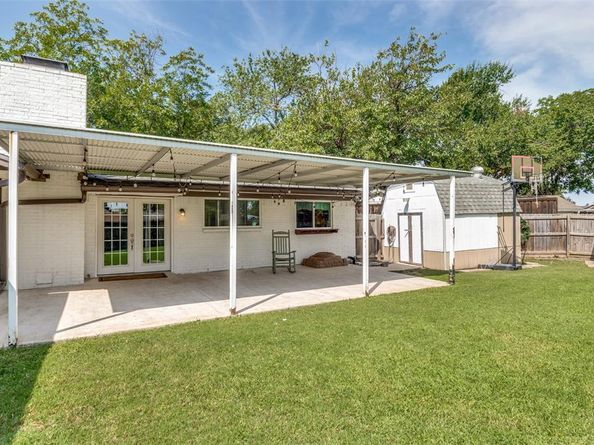 1803  Travis Street , Garland Texas 75042
