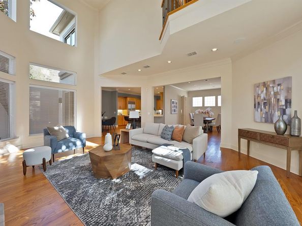 4010  Rawlins Street , Dallas Texas 75219