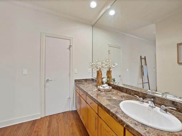 4010  Rawlins Street , Dallas Texas 75219