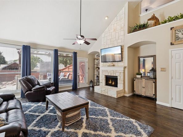 2115  Crestlake Drive , Rockwall Texas 75087