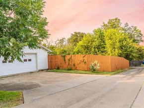 1214  Merrimac Trail , Garland Texas 75043