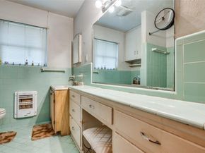 2622  Bonnywood Lane , Dallas Texas 75233